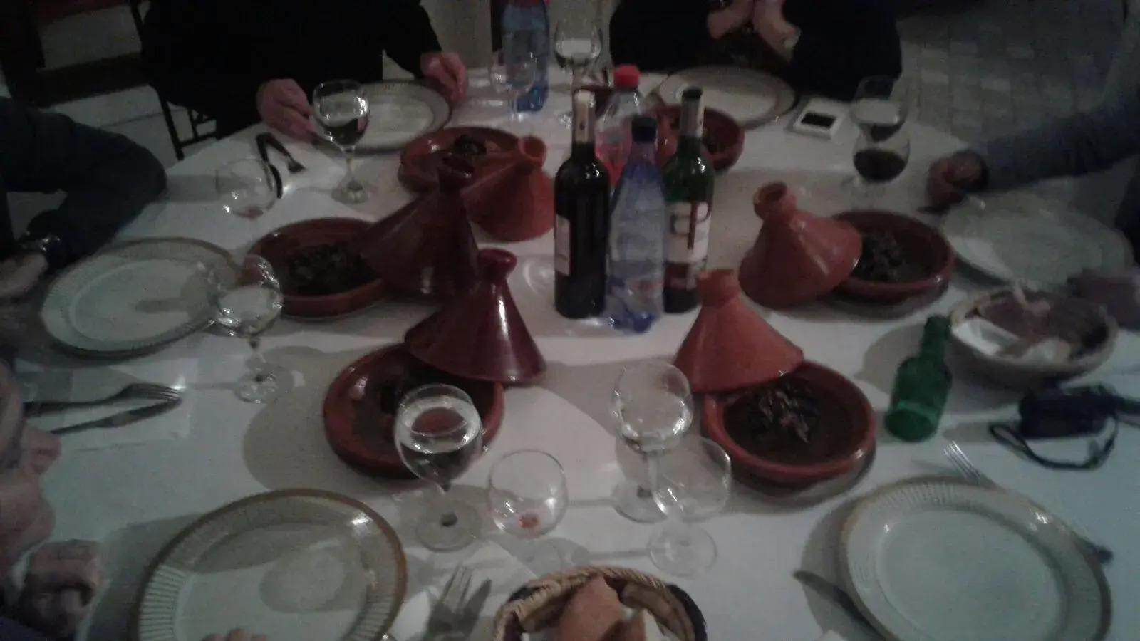 Photo - Riad white flowers