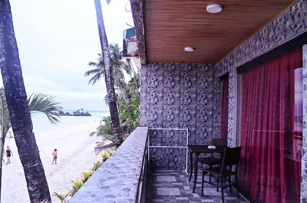 Photo - Diamond Water Edge Resort