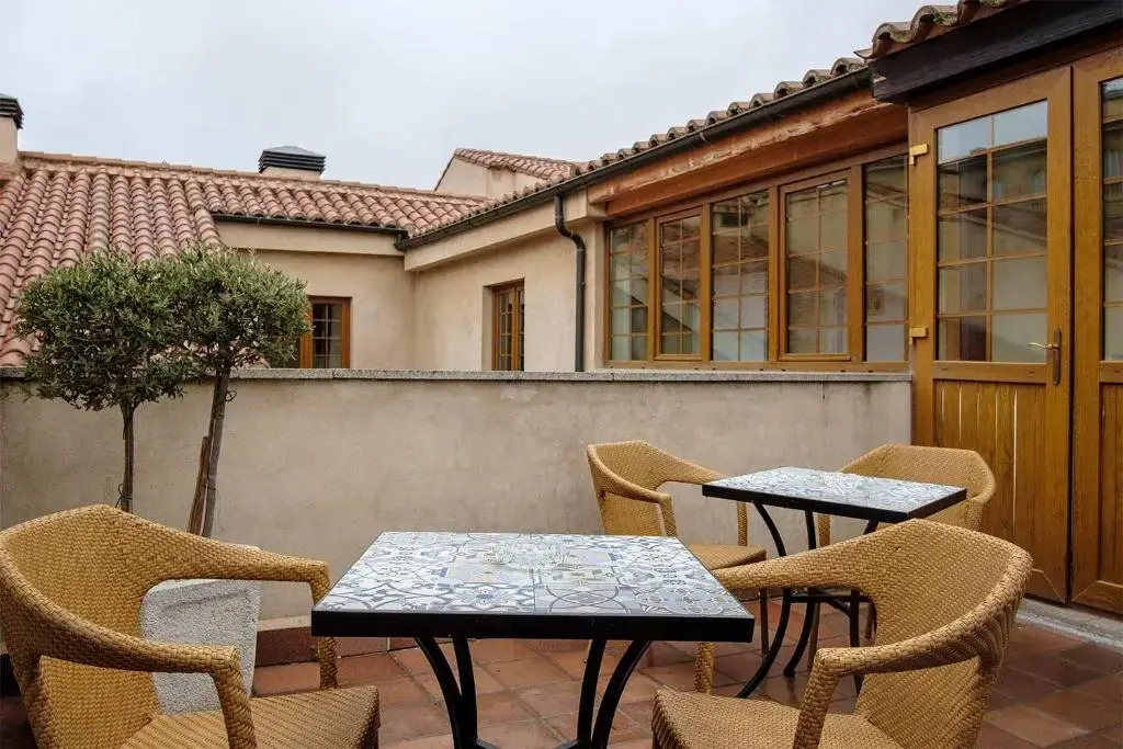 Photo - Ikonik Plaza Mercado