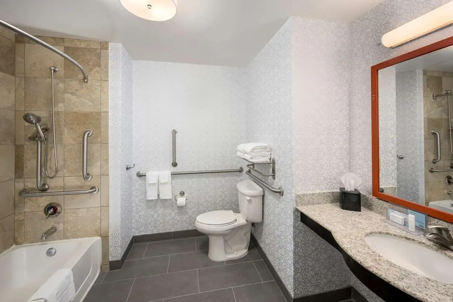 Photo - Hampton Inn & Suites Phoenix North/Happy Valley