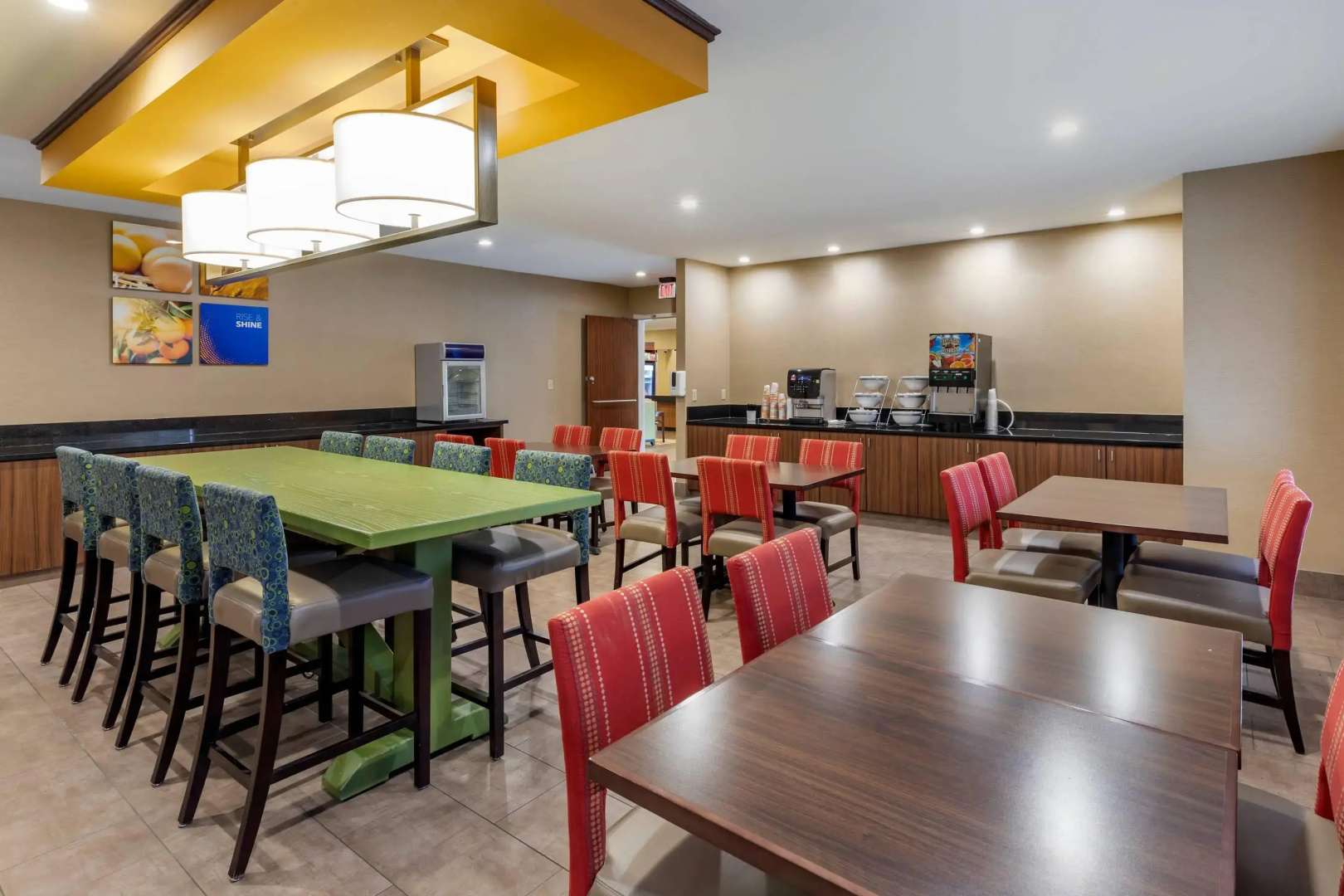 Photo - Comfort Inn & Suites North Dallas-Addison