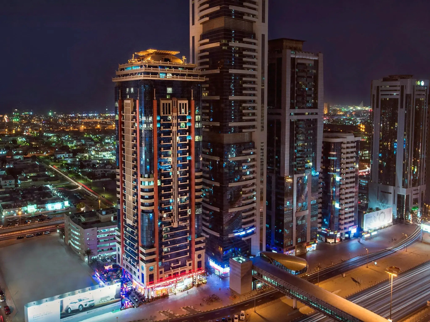 Foto - Emirates Grand Hotel