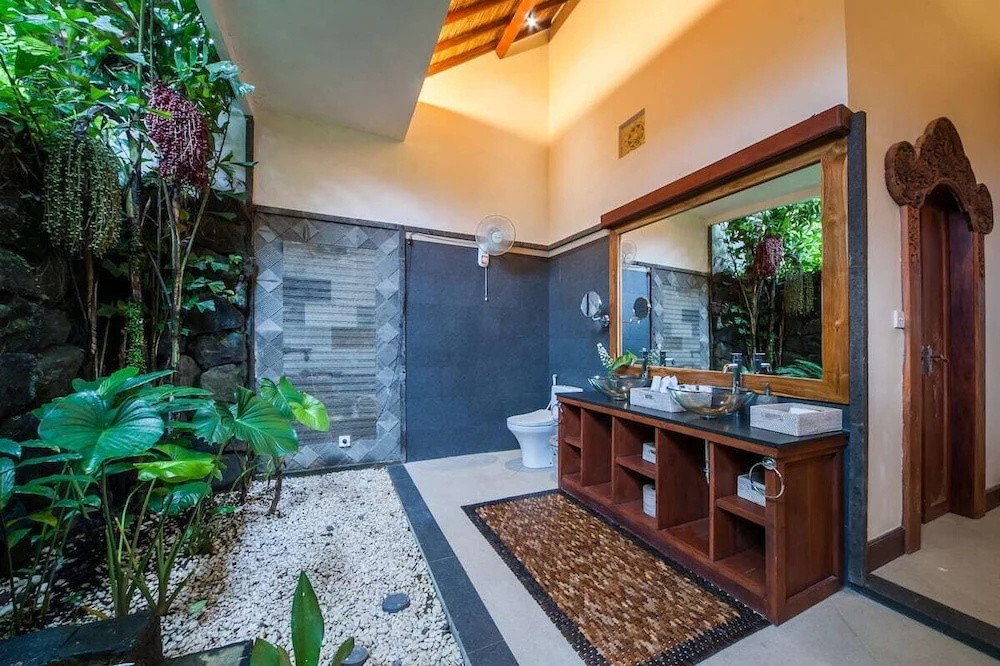 Foto - Luxury 3BR Infinity Jungle View Aashaya Villa Ubud