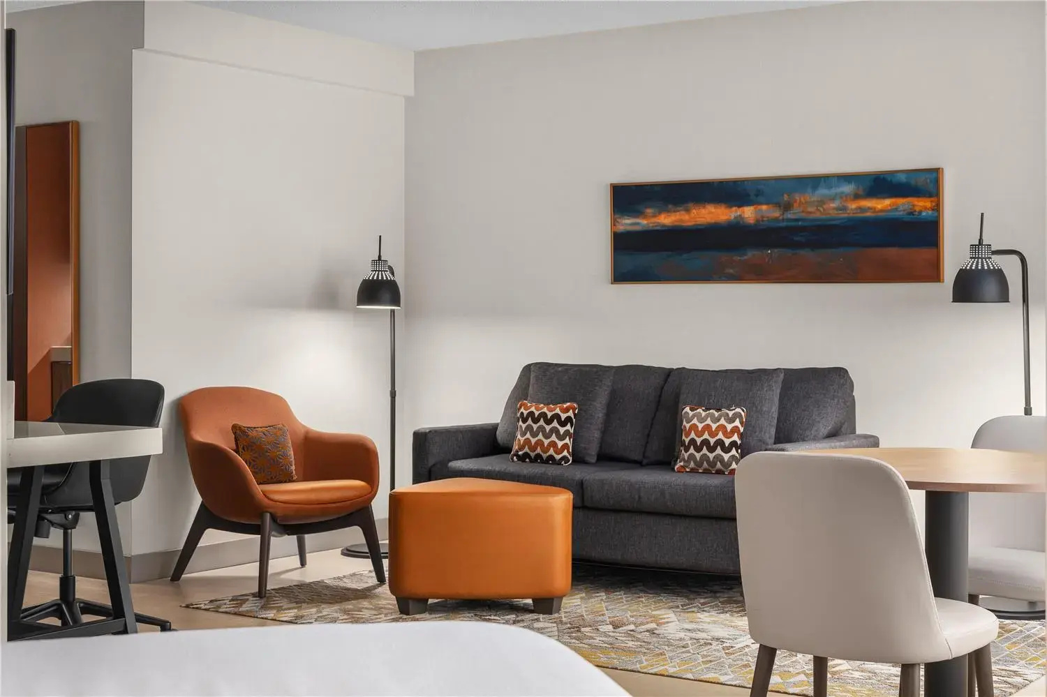 Photo - Hilton Garden Inn Toronto Airport