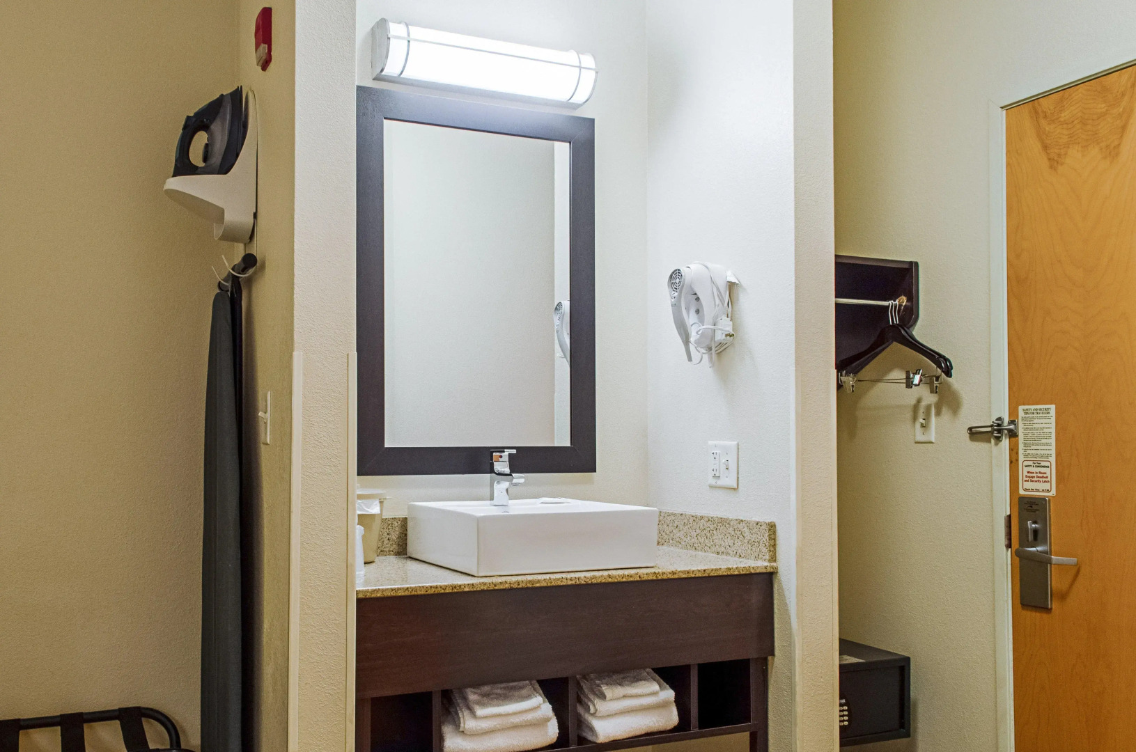 Foto - Red Roof Inn PLUS+ Boston - Logan