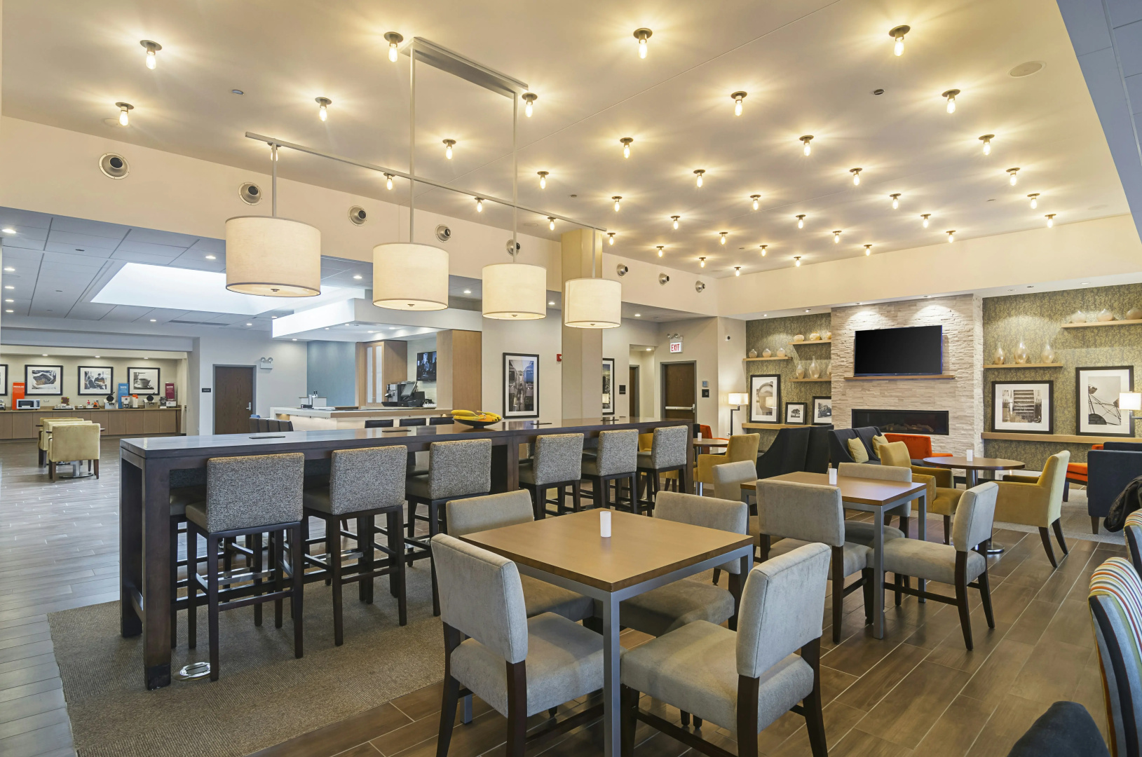 Photo - Hampton Inn Chicago North-Loyola Station