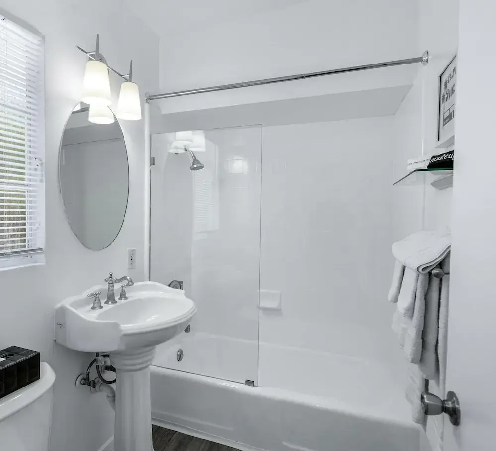 Photo - The Three Fifty Hotel