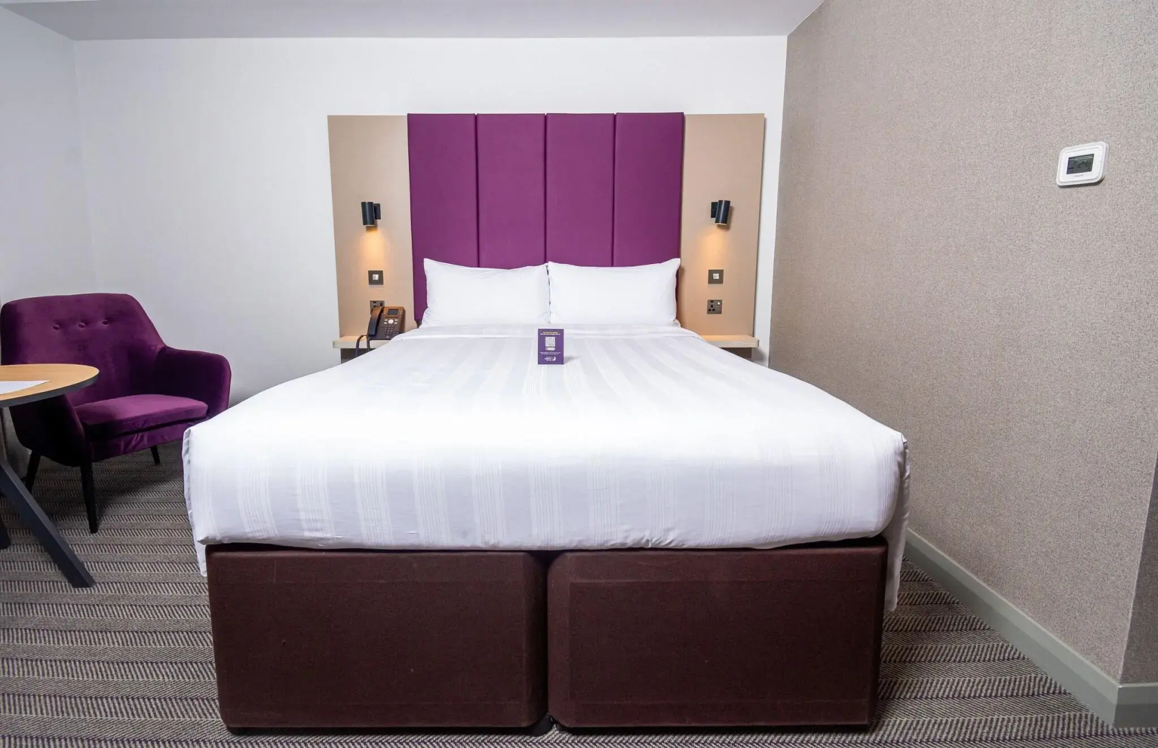 Photo - Premier Inn Dubai International Airport - An Emirates Group Company