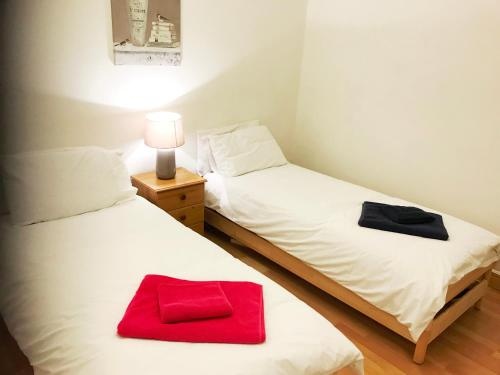 1 Fitzhamon Embankment APARTMENTS