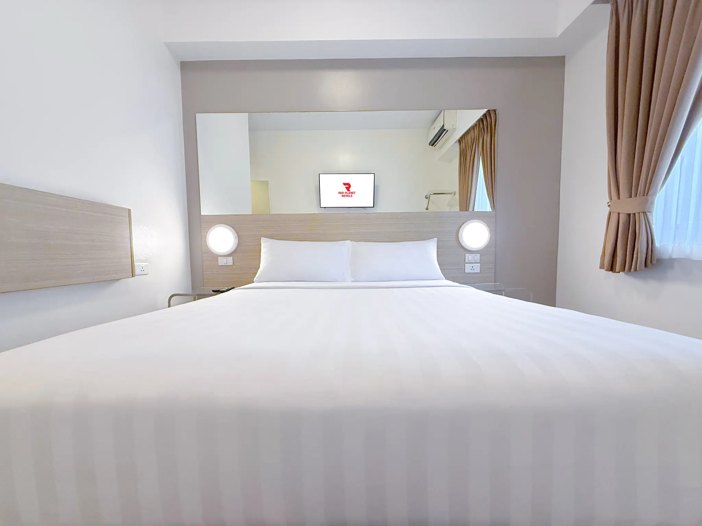 Foto - Red Planet Quezon City Timog