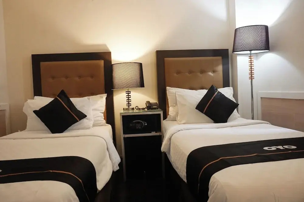 Photo - Hotel O Townhouse Oak Grand Orienchi