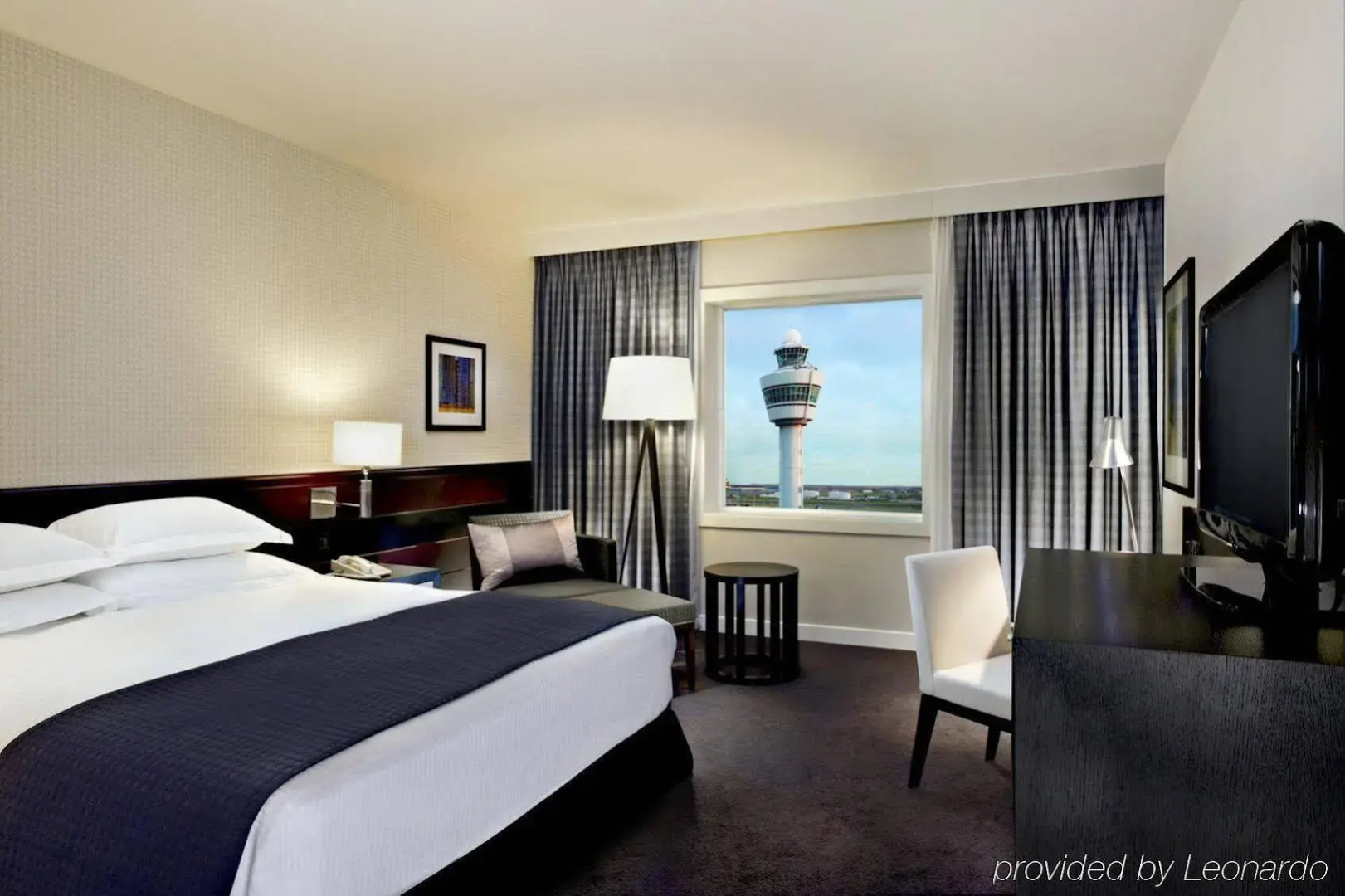 Photo - Sheraton Amsterdam Airport Hotel and Conference Center
