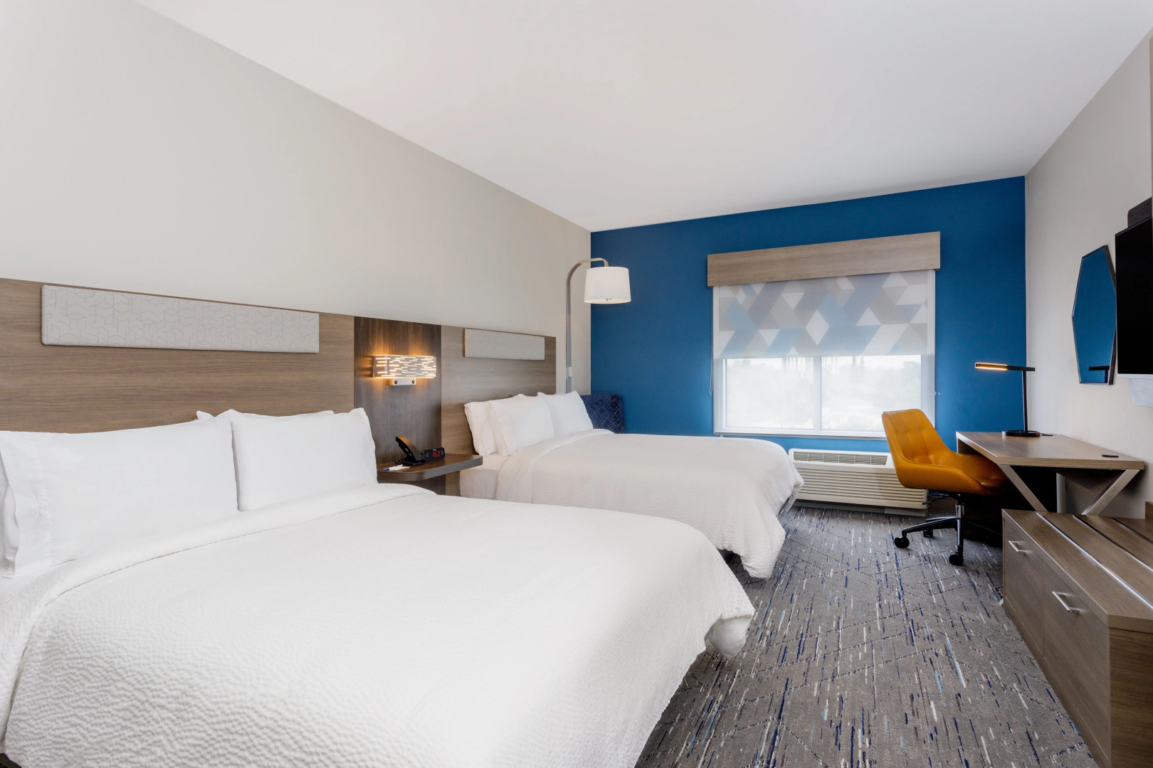 Foto - Holiday Inn Express & Suites Tampa Stadium – Airport Area by IHG