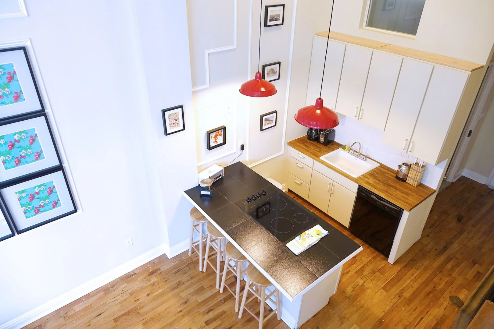 Photo - The Box House Hotel