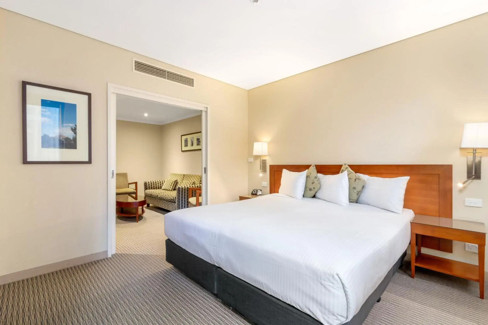 Foto - Batman's Hill on Collins