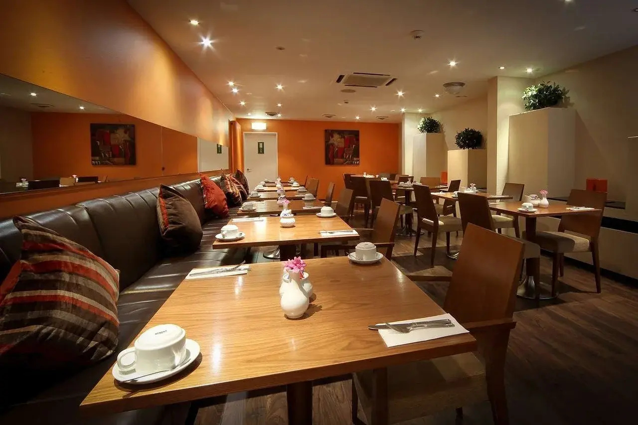 Foto - Gresham Belson Hotel