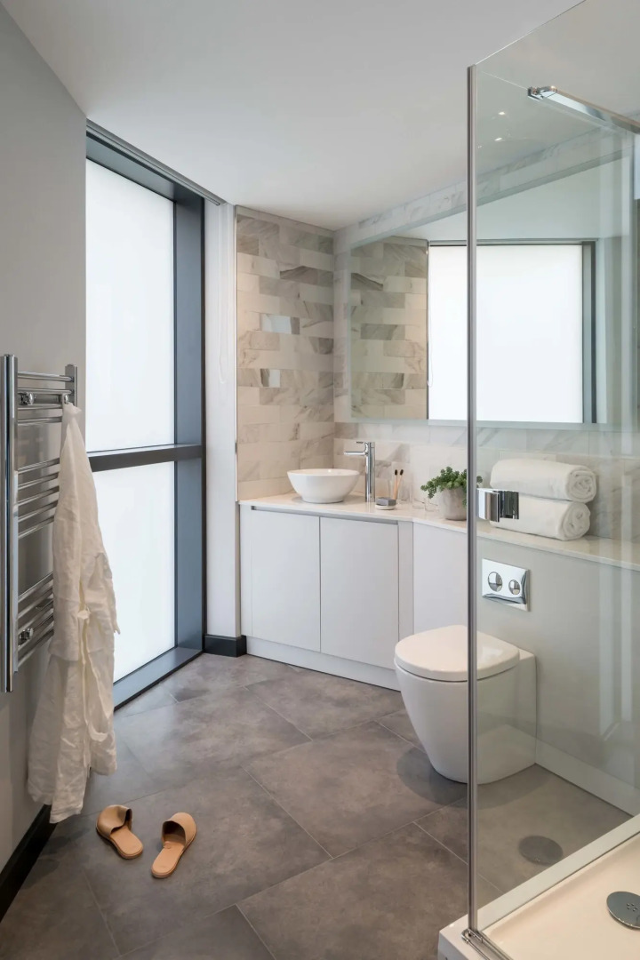 Photo - ARK Canary Wharf