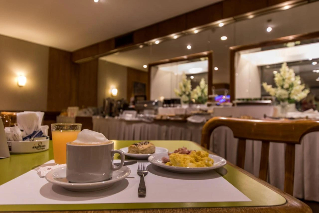 Foto - Hotel Solans Carlton