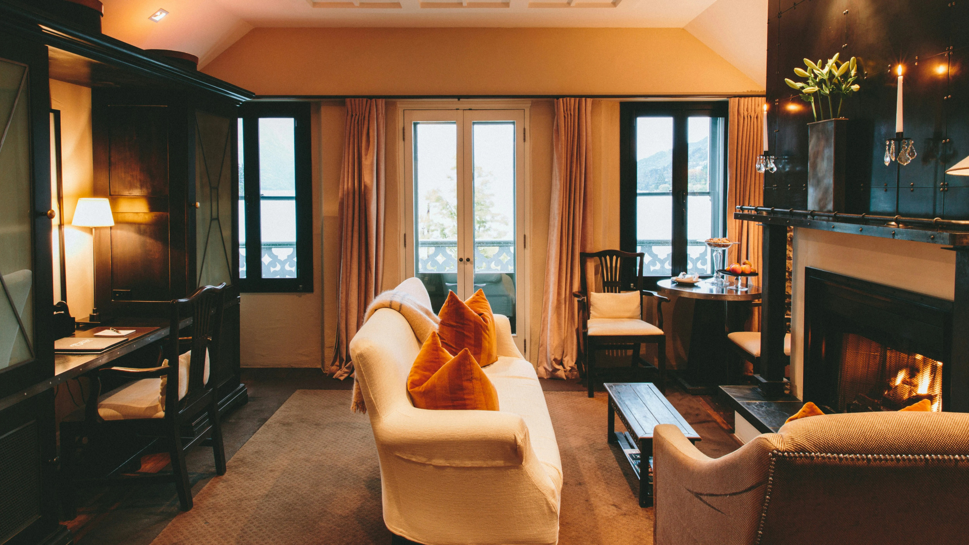 Photo - Eichardt's Private Hotel