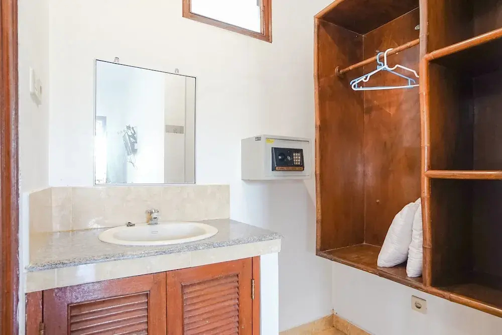 Foto - Indopurejoy House - Komala Indah Cottages - Hostel