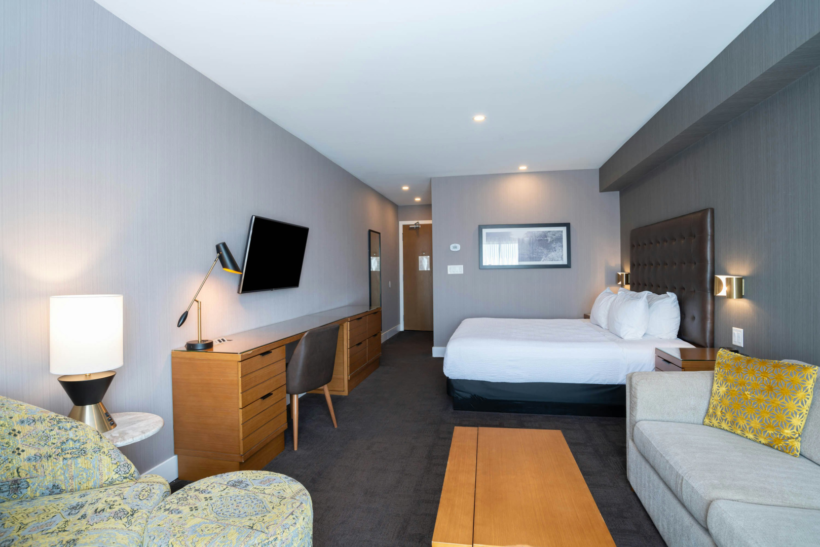 Photo - Sandman Hotel Hamilton