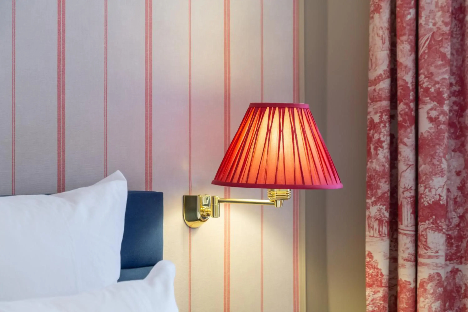 Photo - Hôtel Perrin