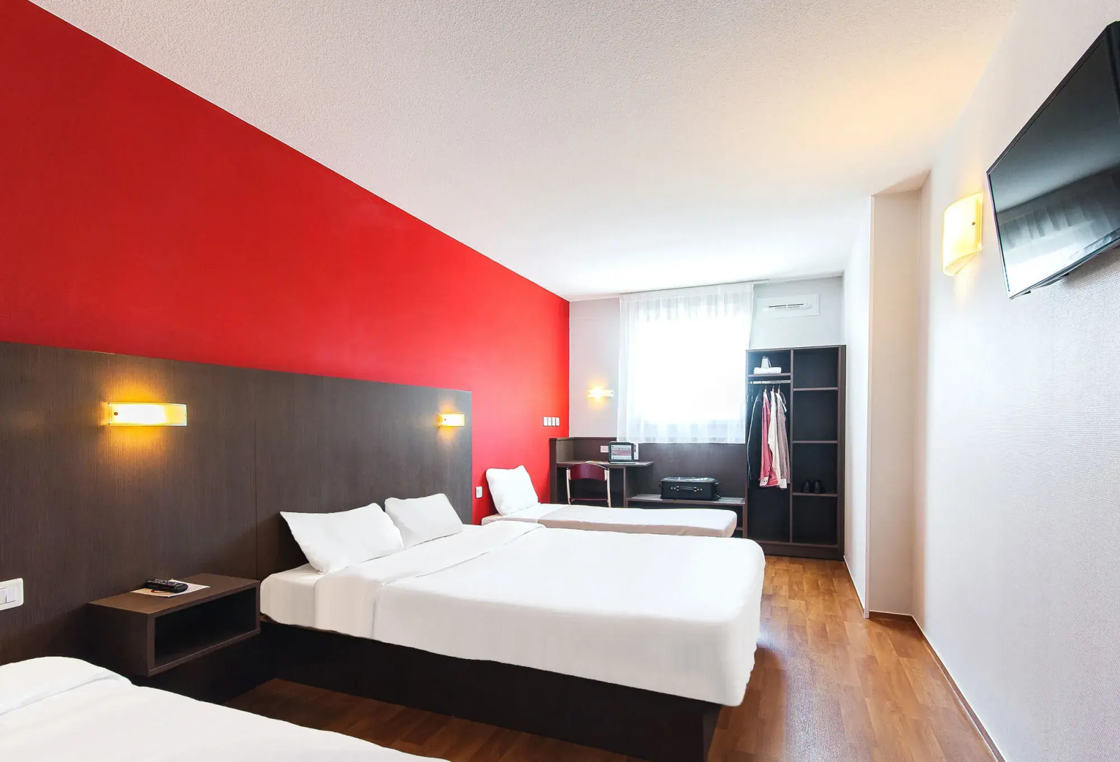 Foto - B&B HOTEL Pau Lescar