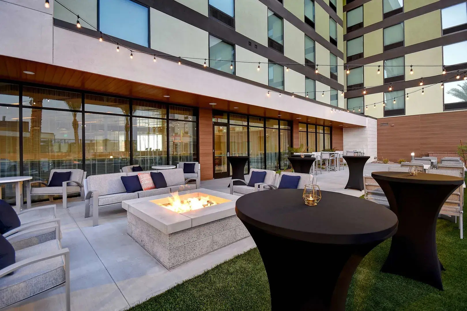 Photo - Hampton Inn & Suites Las Vegas Convention Center - No Resort Fee