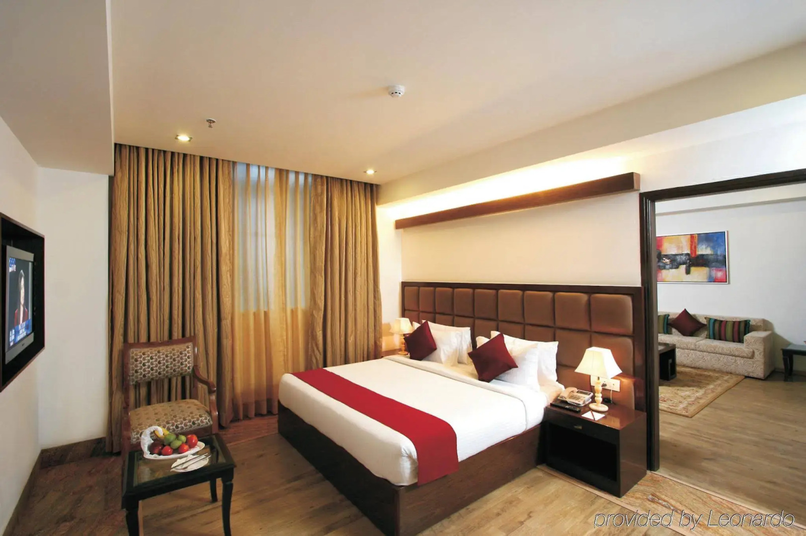 Photo - Taurus Sarovar Portico