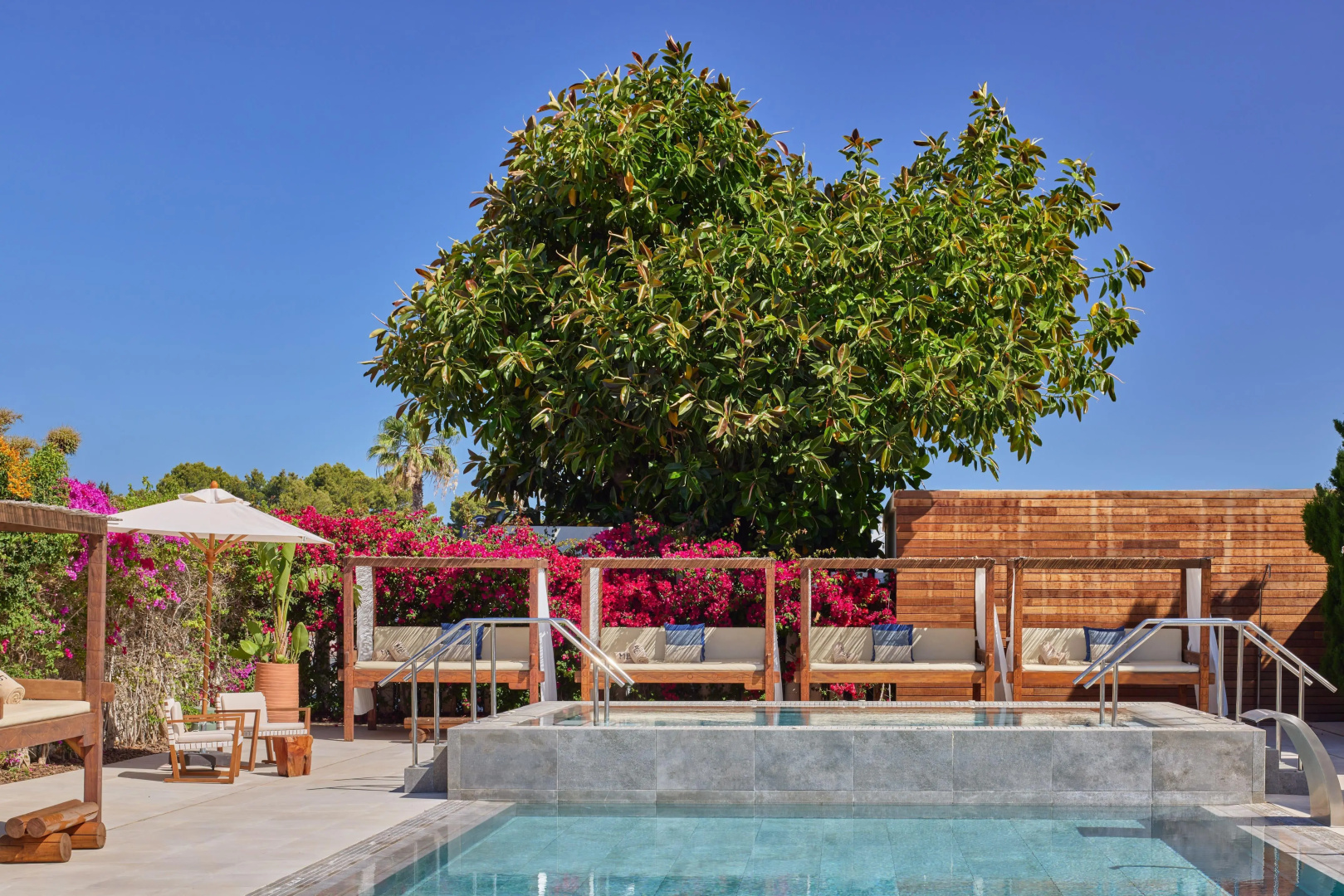 Photo - ME Ibiza - The Leading Hotels of the World