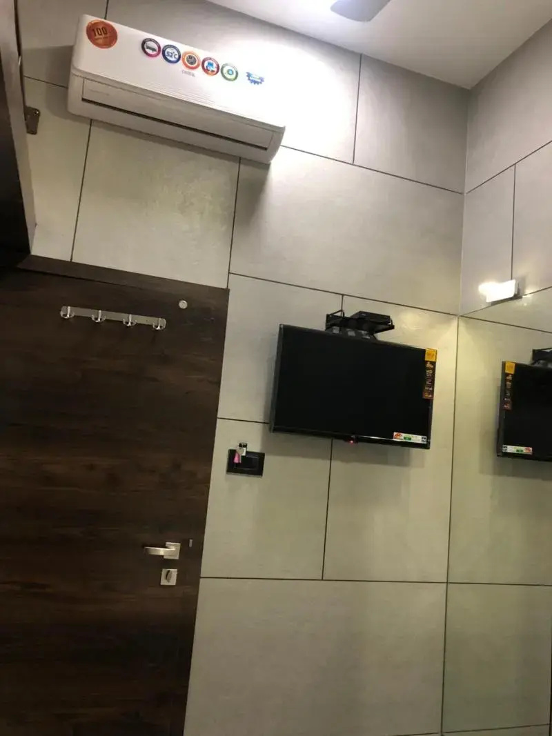 Photo - Hotel Rooms Dadar