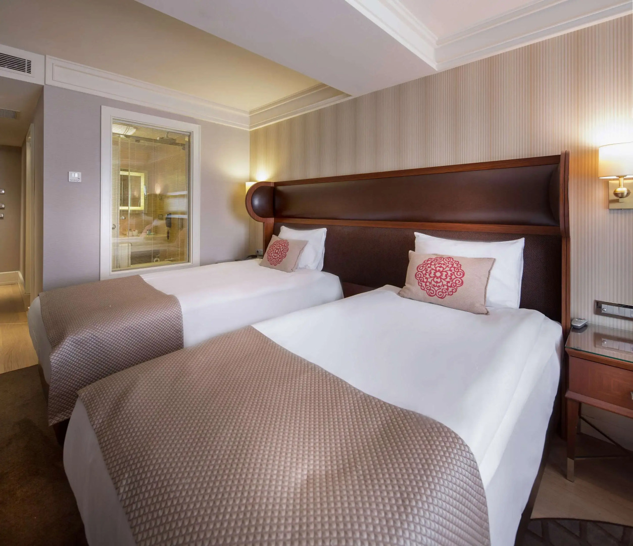 Photo - Titanic Comfort Sisli