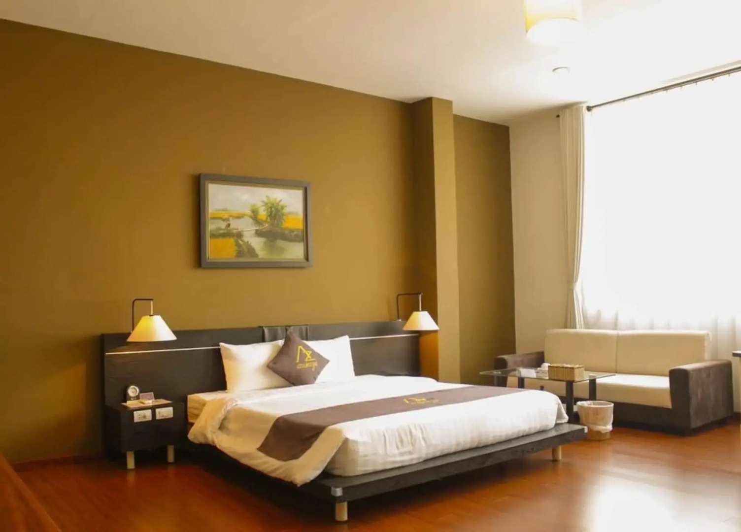 Foto - Azumaya Hotel Hai Ba Trung 1