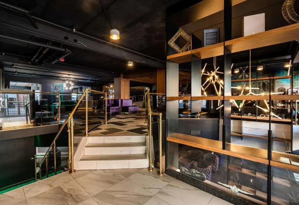 Photo - Empire Suites