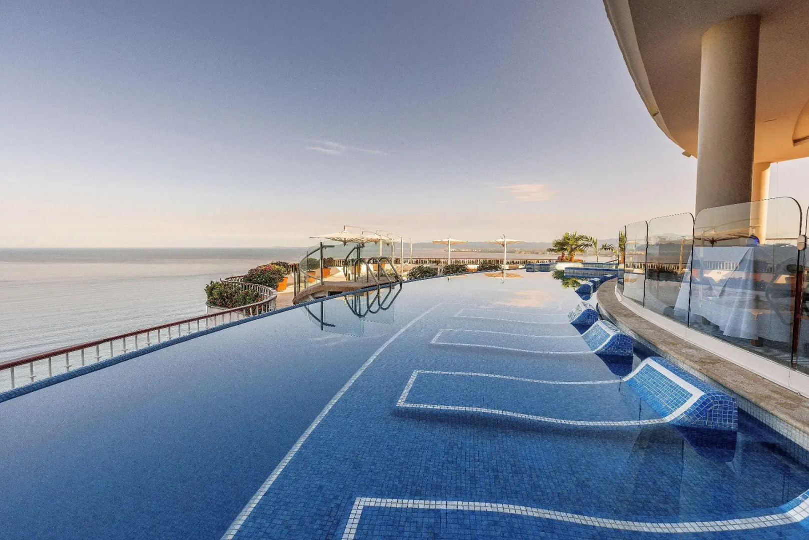 Foto - Grand Miramar All Luxury Suites & Residences