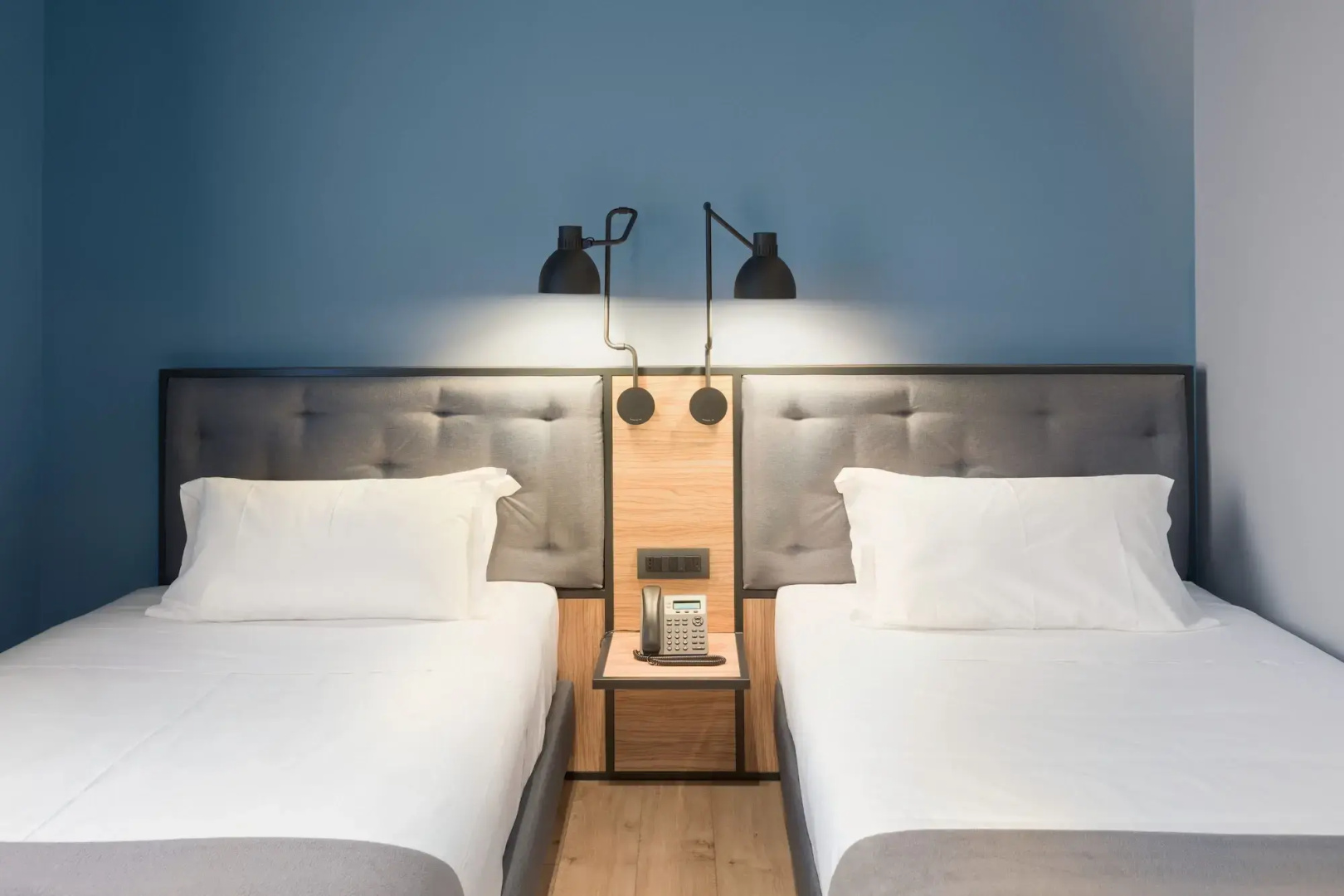 Photo - The Poet Hotel