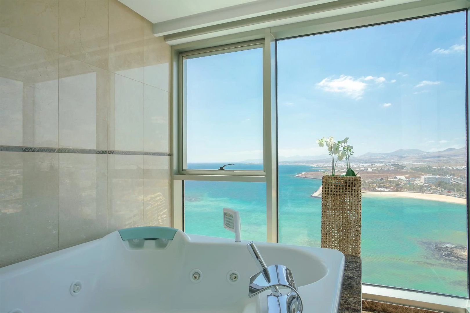 Photo - Arrecife Gran Hotel & Spa