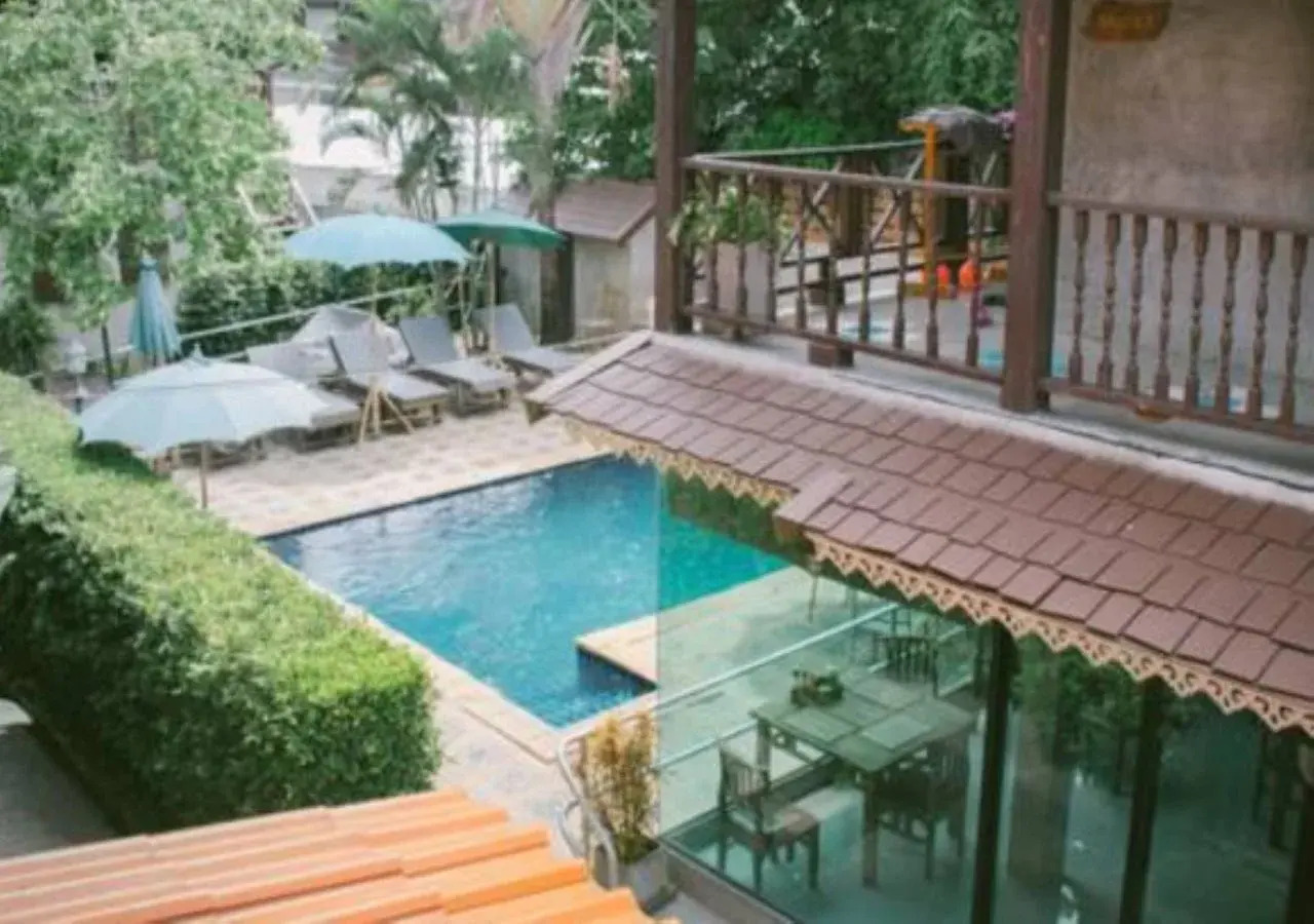 Photo - Buri Gallery House