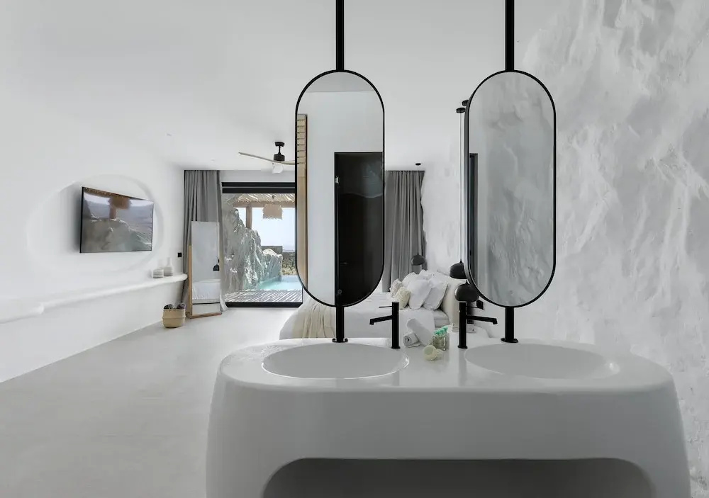 Photo - WhiteArt Suites