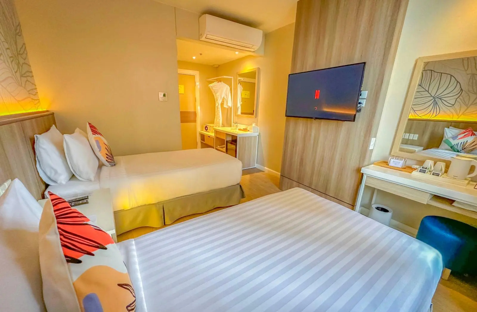 Foto - Harolds Hotel Quezon City