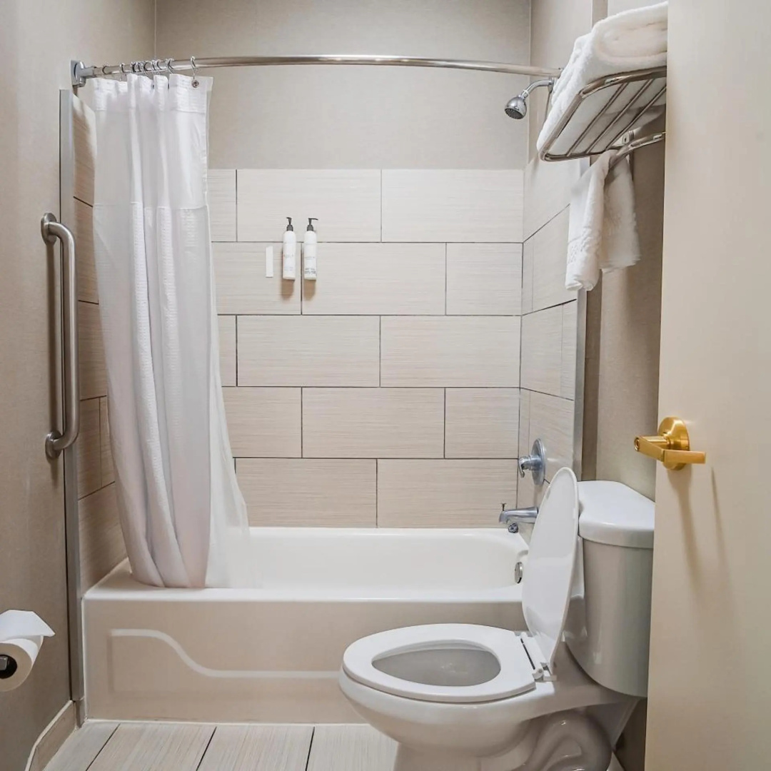 Photo - Country Inn & Suites by Radisson, Savannah Southside