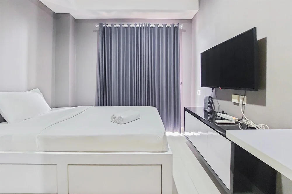 Luxury Studio at Springwood Residence Tangerang Apartment