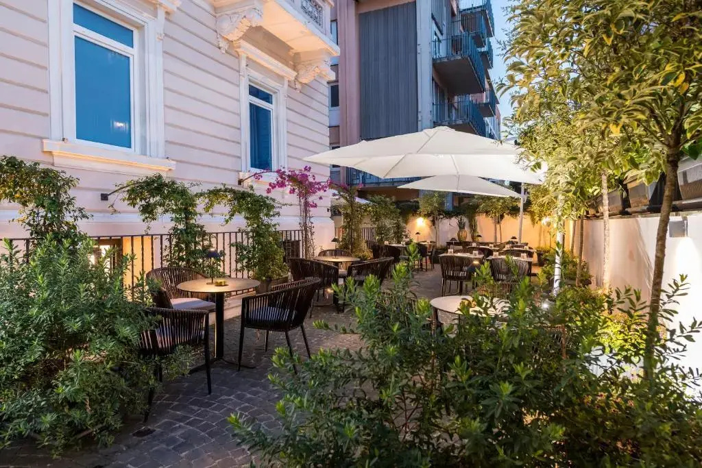 Photo - La Ville Art Noveau Hotel