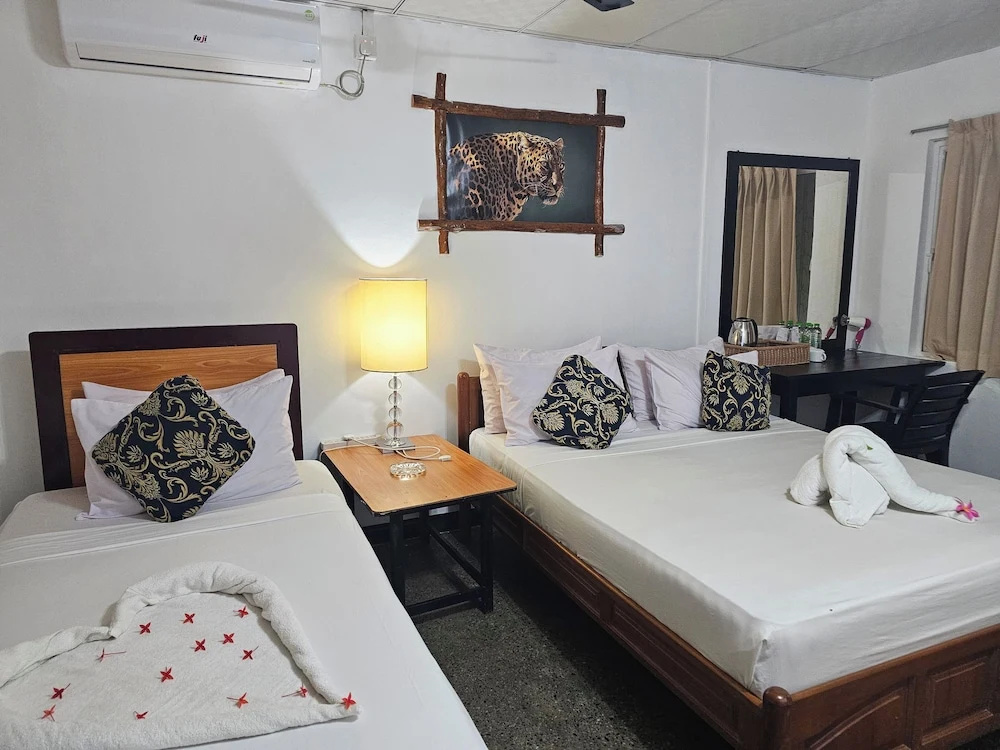 Udawalawe Safari VIllage By Plateeno