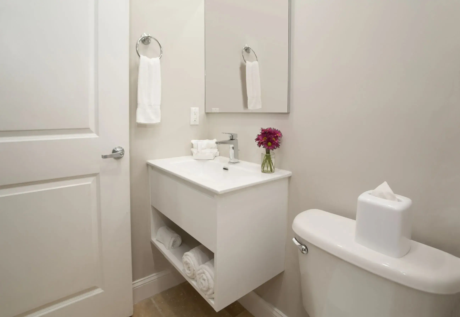Photo - Nuvo Suites Hotel - Miami Doral