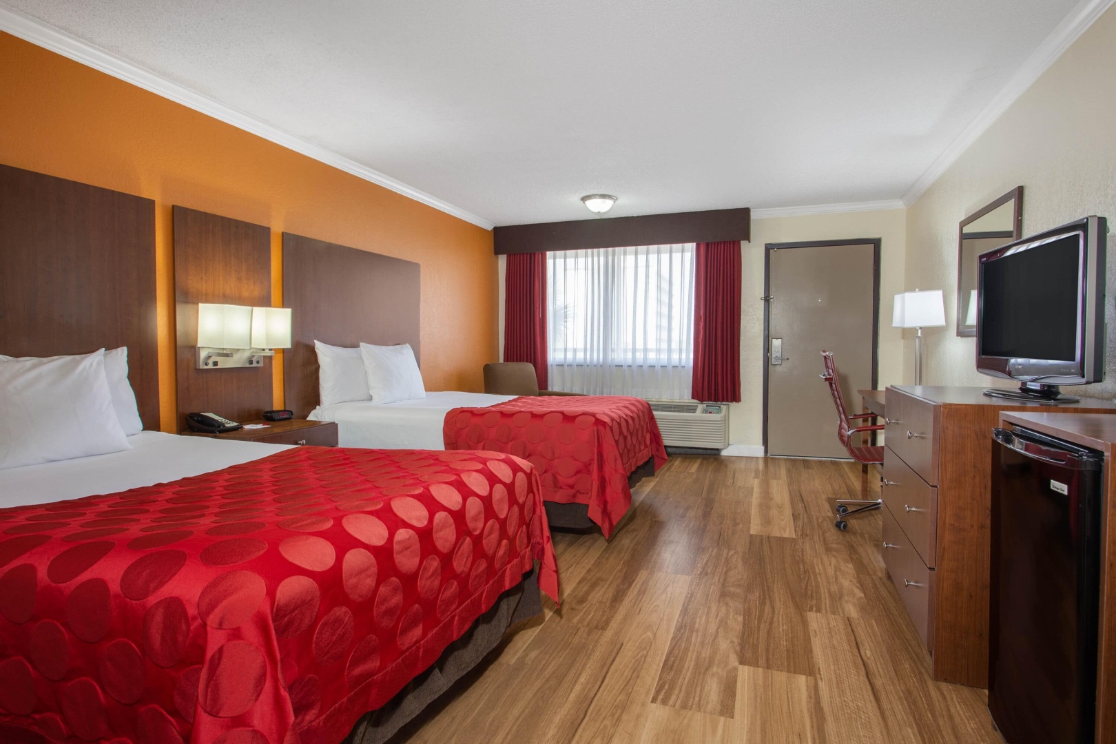 Photo - Ramada by Wyndham Tampa Airport Westshore