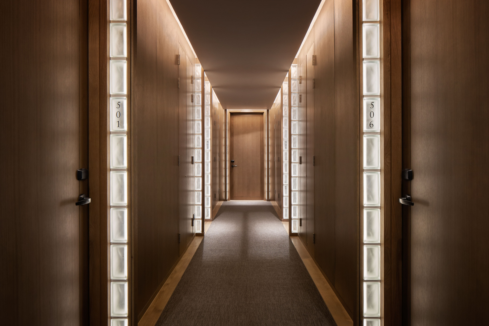Photo - Hotel KVL