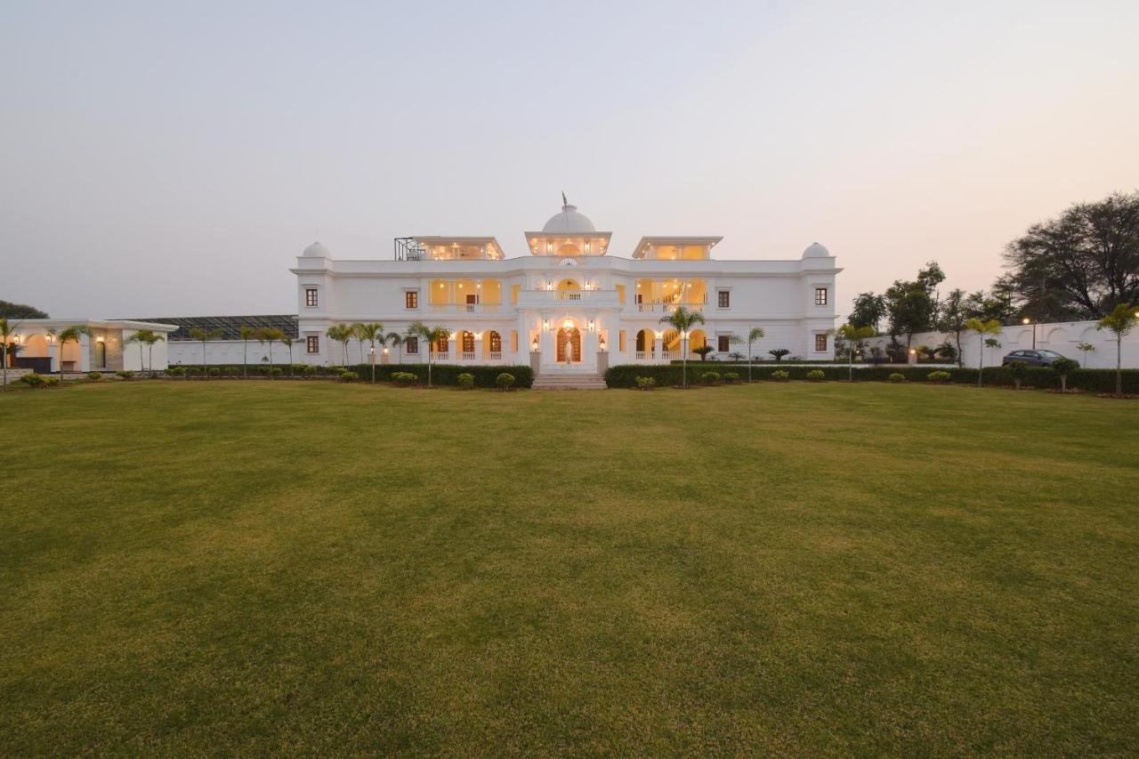 Foto - Umaid Farm Resort - A Legacy Vintage Stay in Jaipur