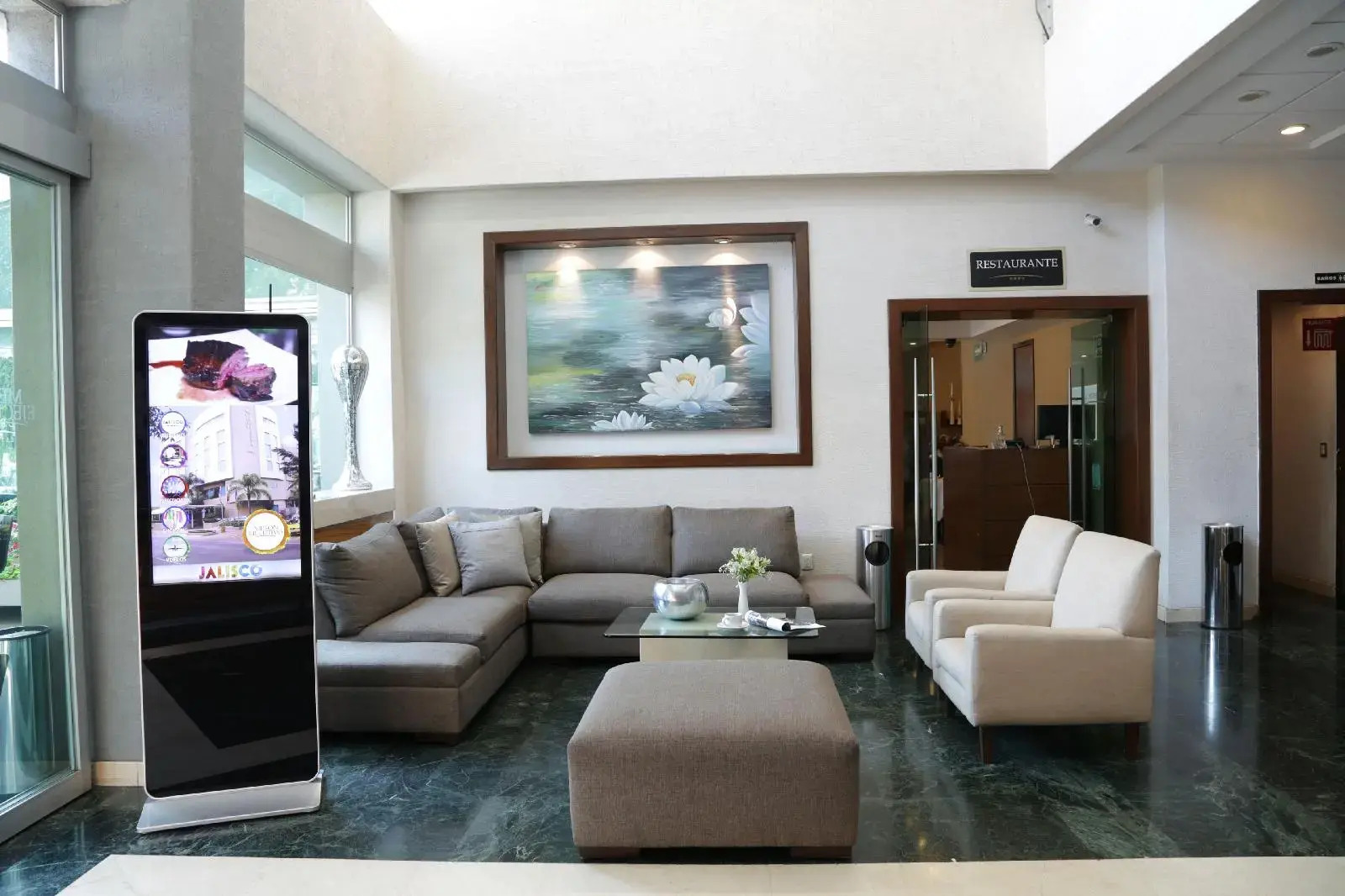 Foto - Mesón Ejecutivo Guadalajara - Nuevo Consulado Americano Monraz