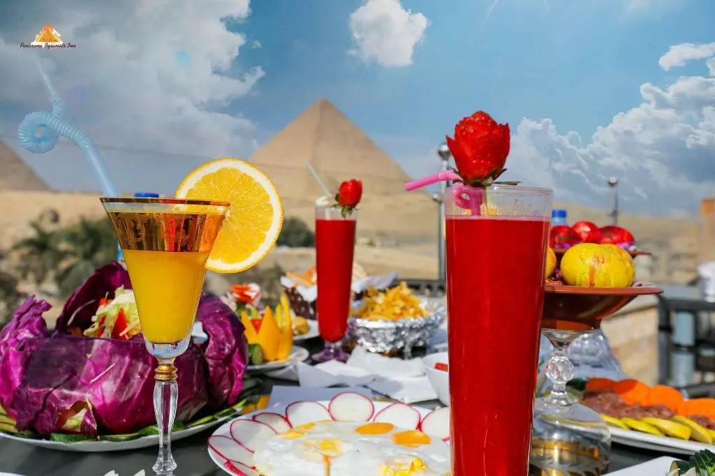 Photo - Pyramids INN